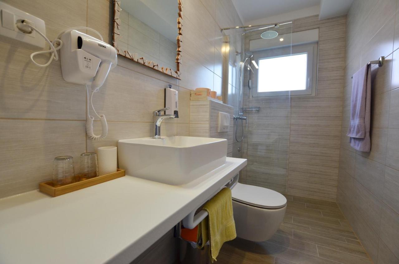 Katy Apartment Ровінь Екстер'єр фото